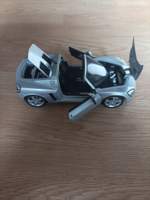 Opel Speedster 1/18