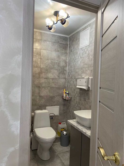 Продам салон краси в Центрі міста.