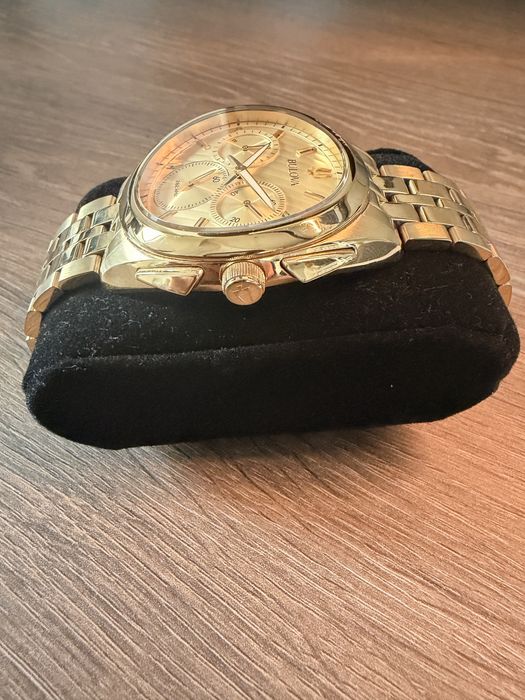 Bulova Curv 97A125 – Złoty Zegarek – High Performance 262 kHz