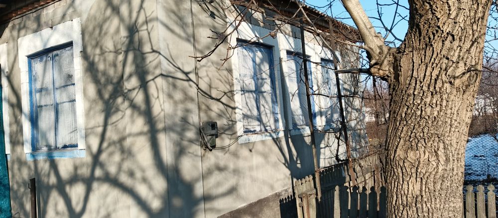 Будинок в десяти кілометрів від Кривого рогу.