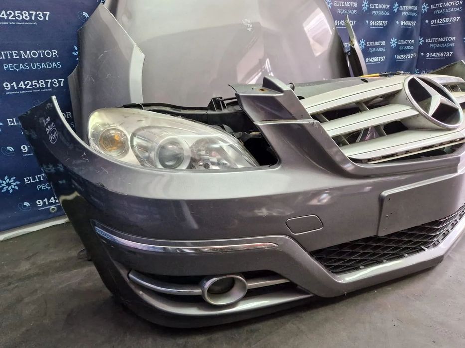 Frente completa usada MERCEDES CLASS B W245 B200 PACK AMG parachoques
