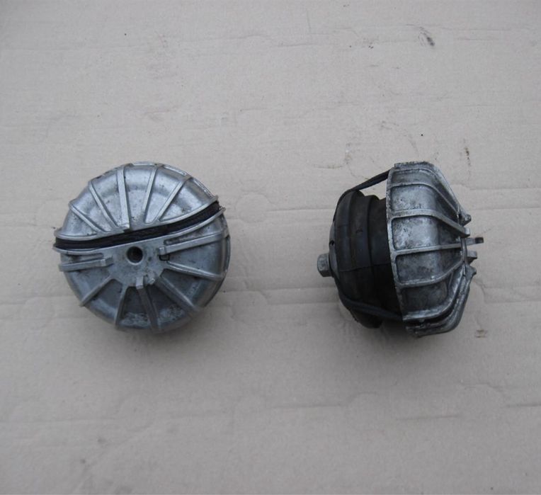 Подушка двигателя мотора на VITO-VIANO W 639