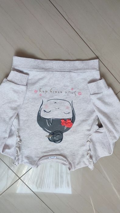 Bluza rozmiar 110 cool club