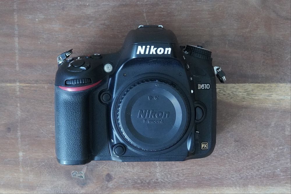 Nikon d610 + lente AF-S 70-300