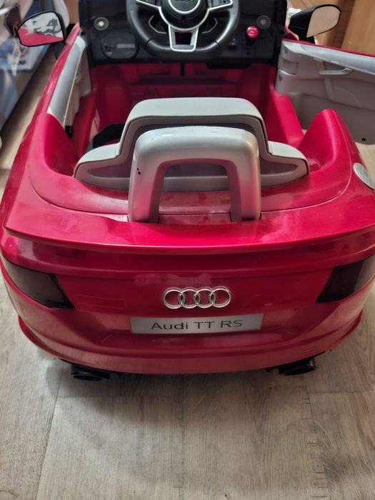 Samochód elektryczny dla dziecka Audi TT RS – używany, sprawny