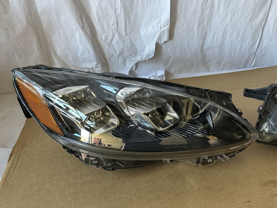 Фари, фара Ford форд Escape ескейп куга Kuga MK4 2020 2021 2022