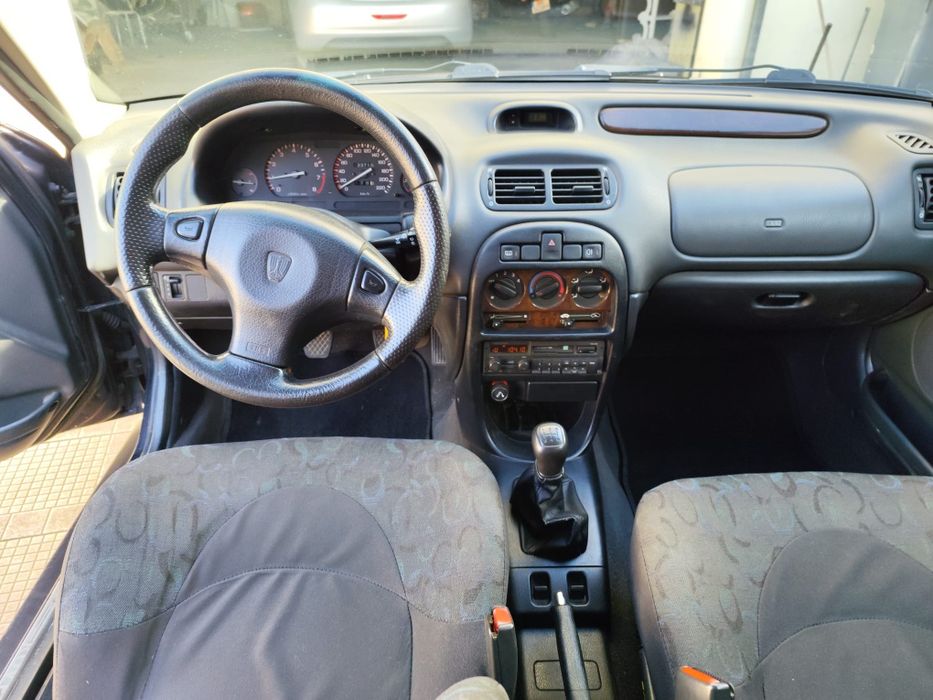 Rover 200 gasolina