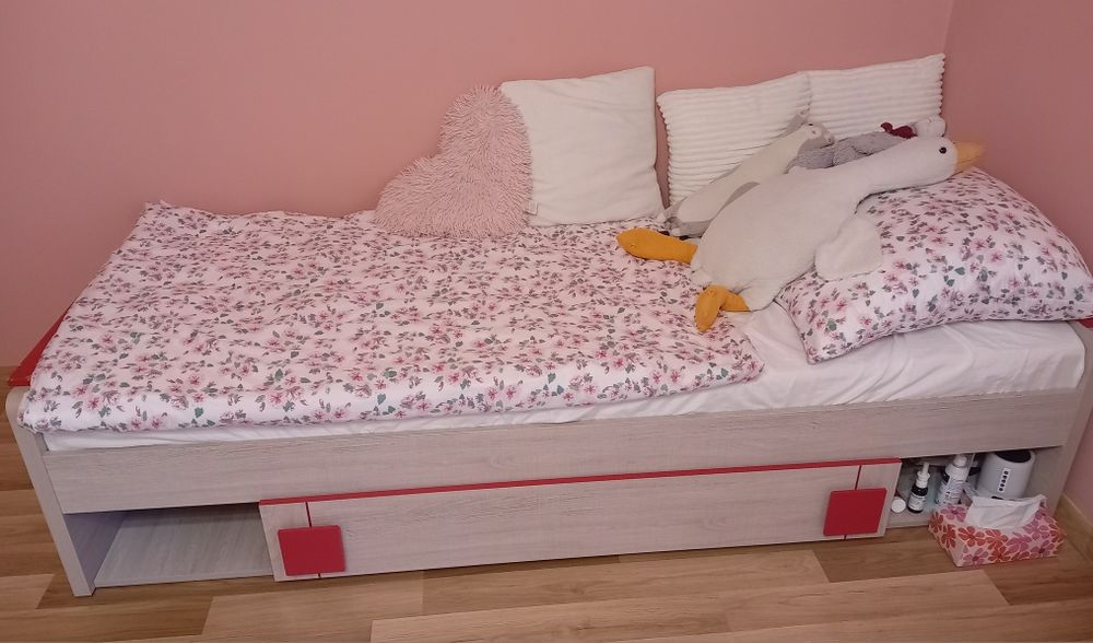 Zestaw mebli młodzieżowych Marex model Gumi