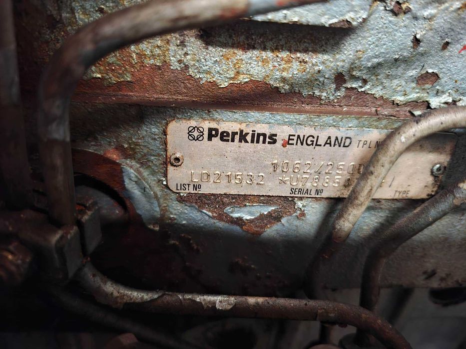 Sprzedam silnik Perkins 4 cylindrowy