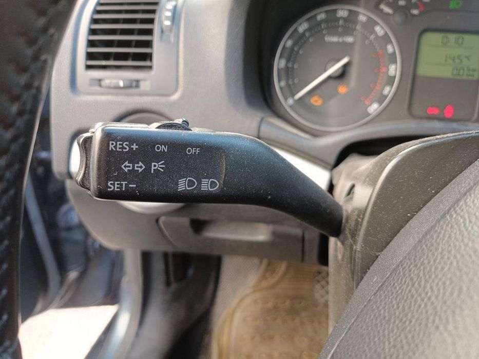 Comandos Dos Piscas Skoda Octavia Berlina 1Z3