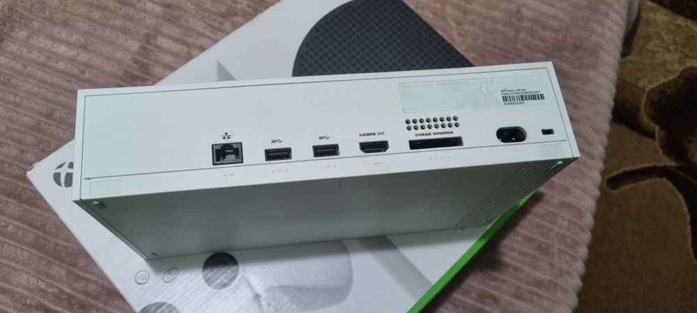 Продам  Xbox series s