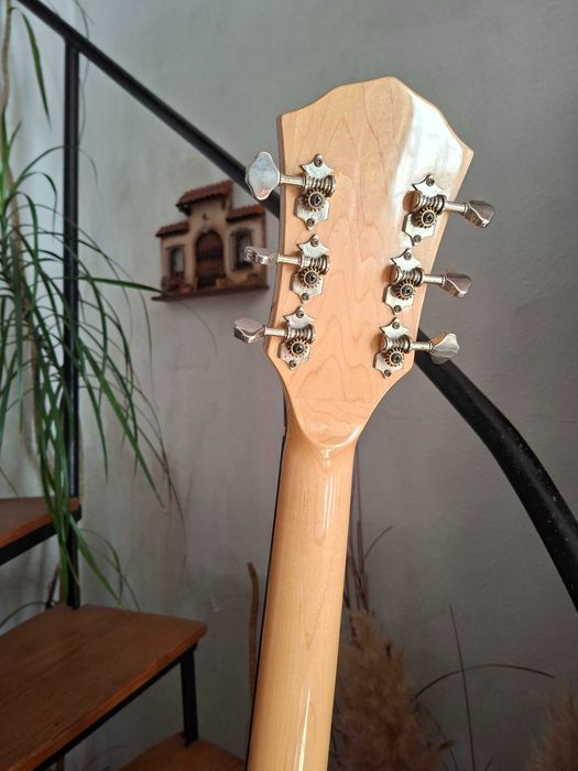Viola Fender T-Bucket 400CE +Bag Fender FA610