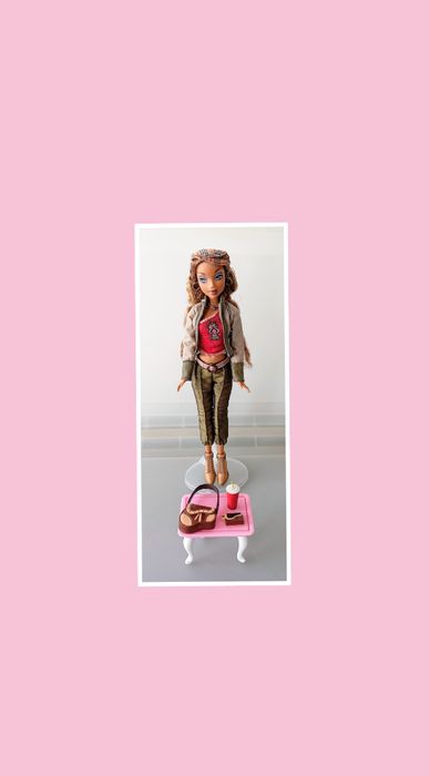 Barbie My Scene Madison Hanging Out  2003.