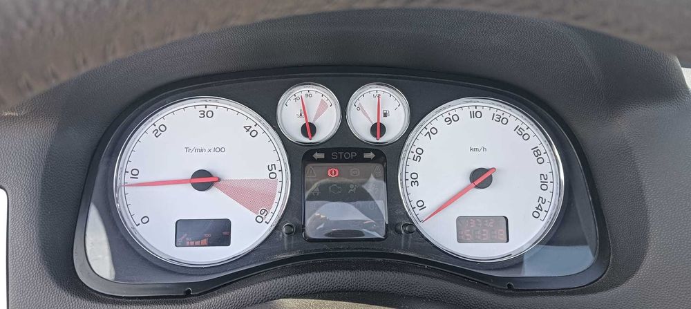 PEUGEOT 307 CC 2005