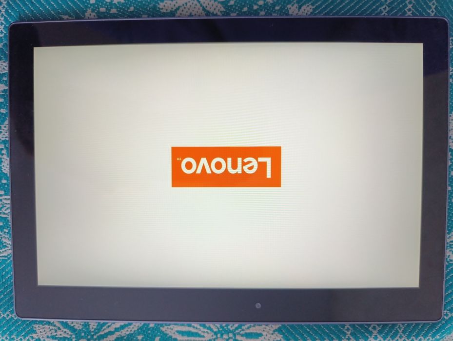 Планшет Lenovo TAB3 10