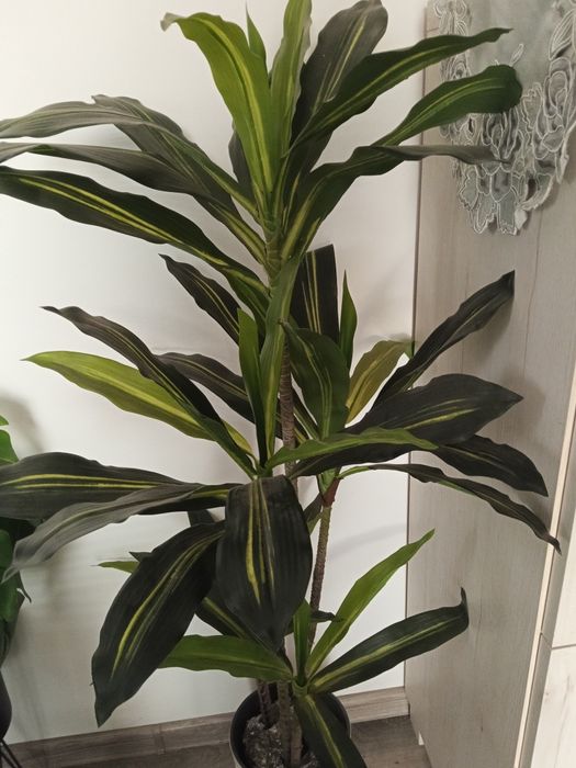 Kwiat sztuczny  wysoki