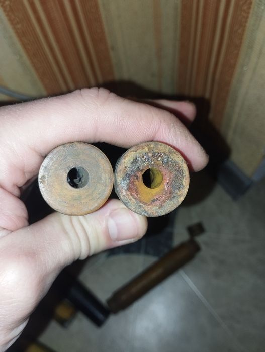 Старі дверні ручки