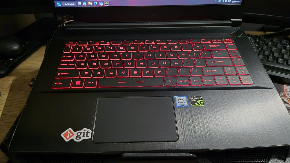 MSI GF63 - i5-8300H / GTX 1050 4GB / SSD Samsung 1TB