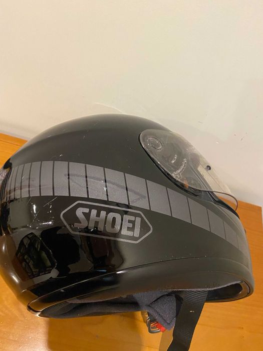 Capacete de mota "Shoei" com pelicula anti-embaciamento