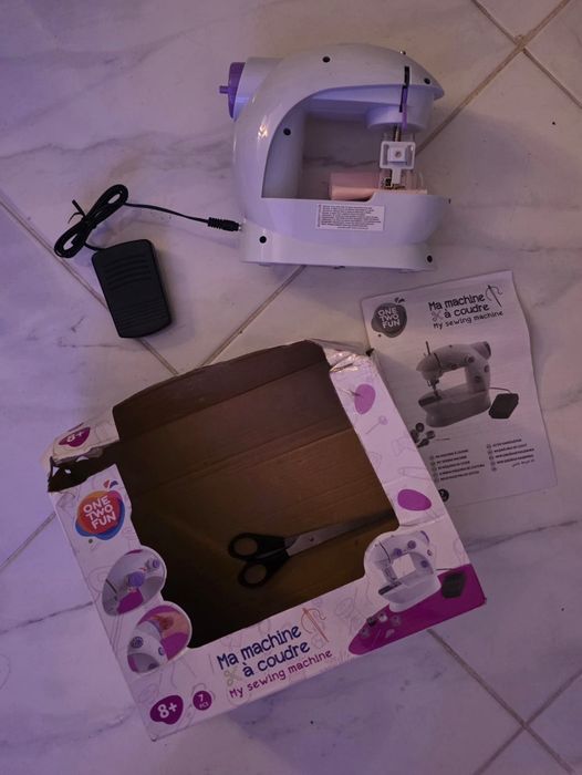 Máquina de Costura para Peças