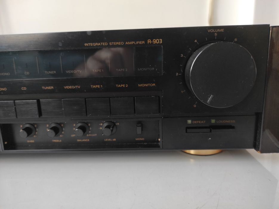Amplificador stereo Grundig Fine Arts A-903