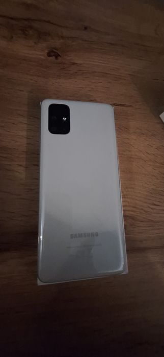 Samsung galaxy M51