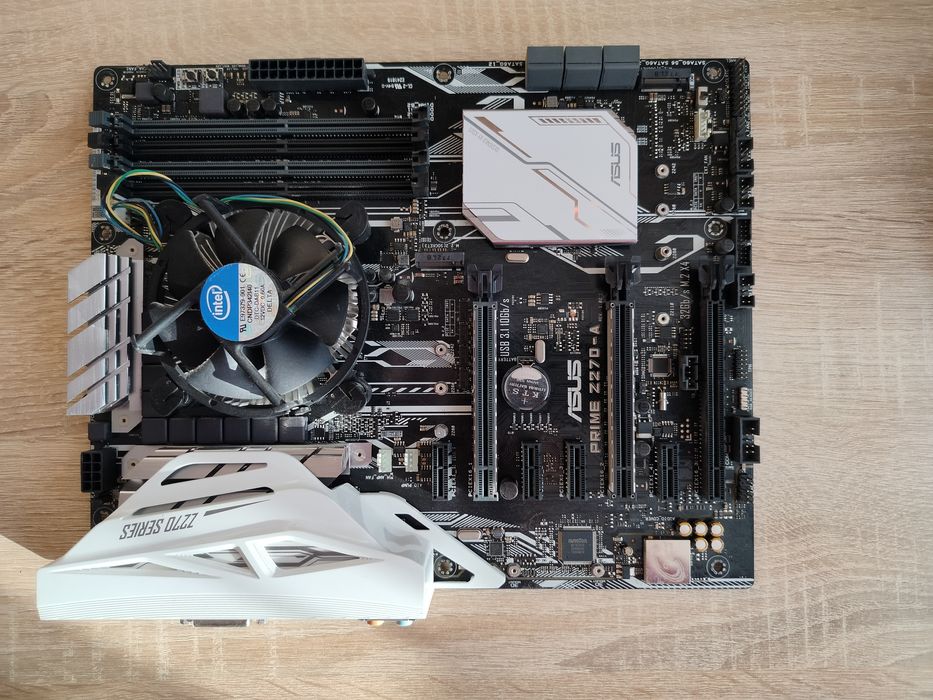 Asus Prime Z270-a z Intel i5 6600
