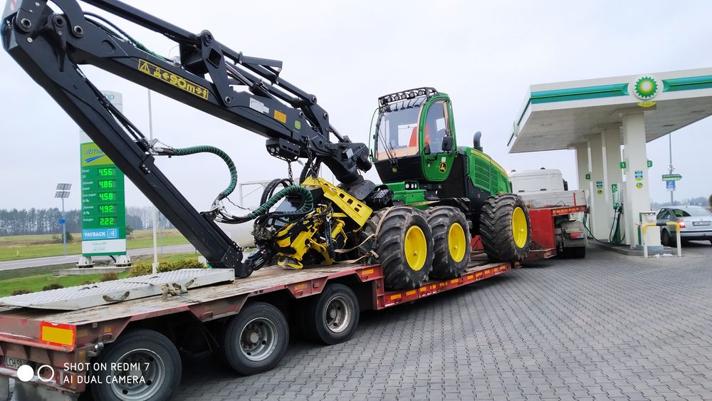 Transport niskopodwoziowy harvester forwarder kombajnów koparek