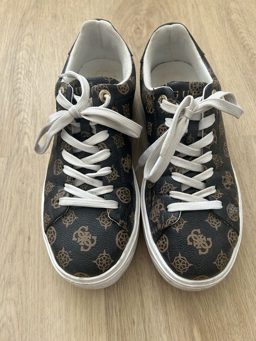 Guess sneakersy niskie Denesa 4G