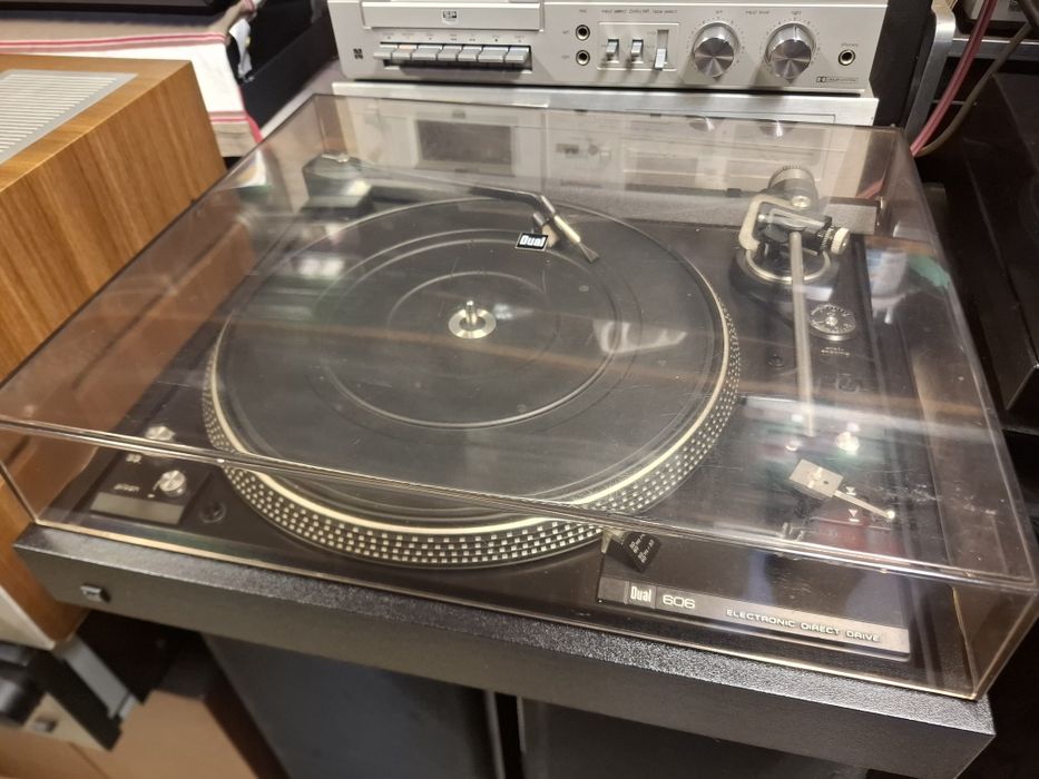 Gramofon Dual CS-606 Direct Drive