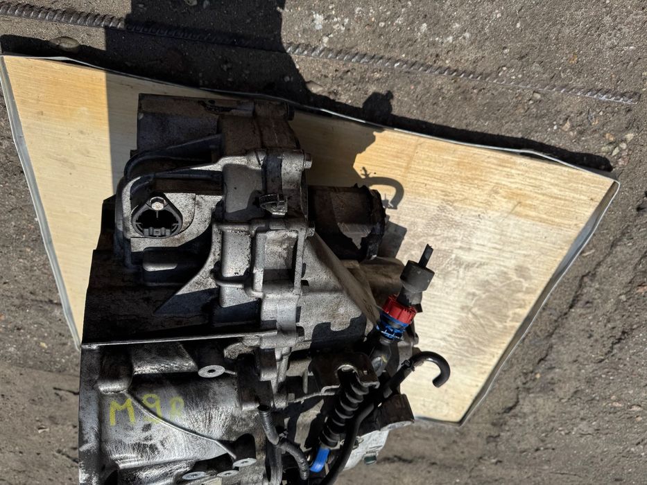 SKRZYNIA BIEGÓW QASHQAI J10 07-13r 2,0 DCI 2WD