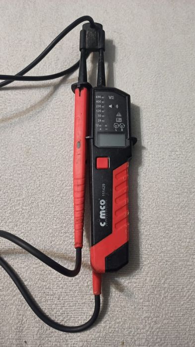 Tester Napięcia z Wyświetlaczem LED  LCD  690V  AC/DC IP64