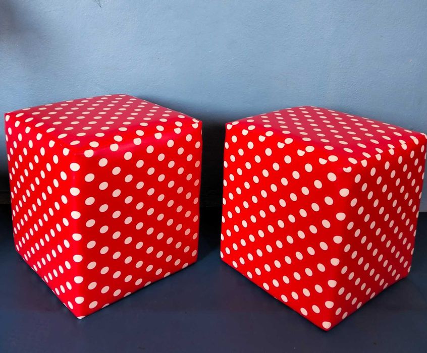 Pufes Interiores Red