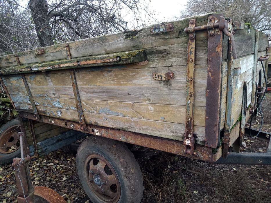 Продам причіп 1птс-2 з док.