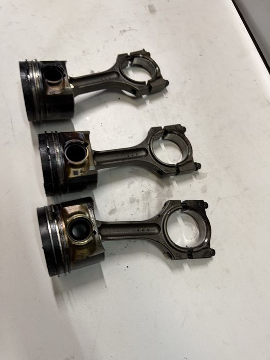 3 pistoes motor n47 20d