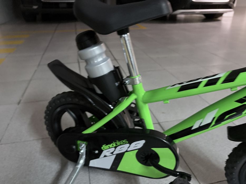 Bicicleta de Criança Verde com Rodinhas