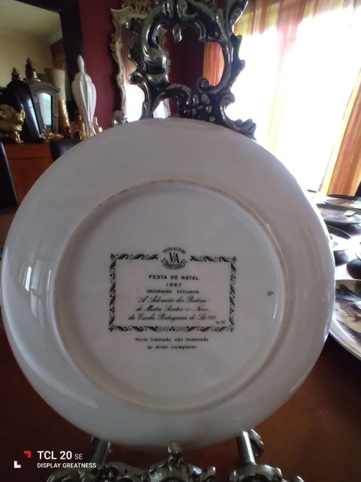 Pratos de coleção da Vista Alegre