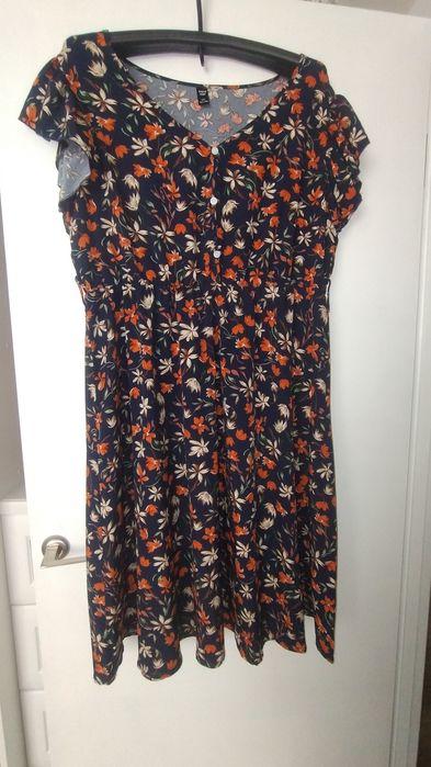 Продам жіночу  сукню