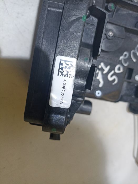 Fechadura / fecho porta trás esquerdo MERCEDES-BENZ Classe C Carrinha