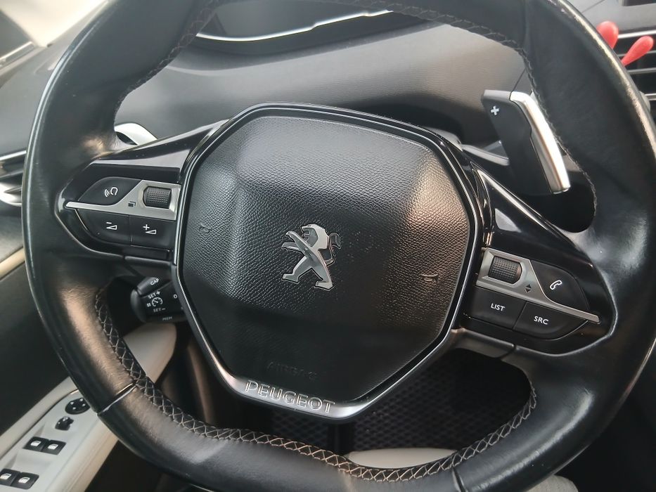 Авто в хорошому станні