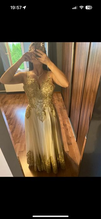 Ekskluzywna suknia ślubna