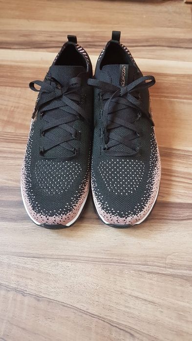 Buty damskie Skechers Air-Cooled Memory Foam rozm.41