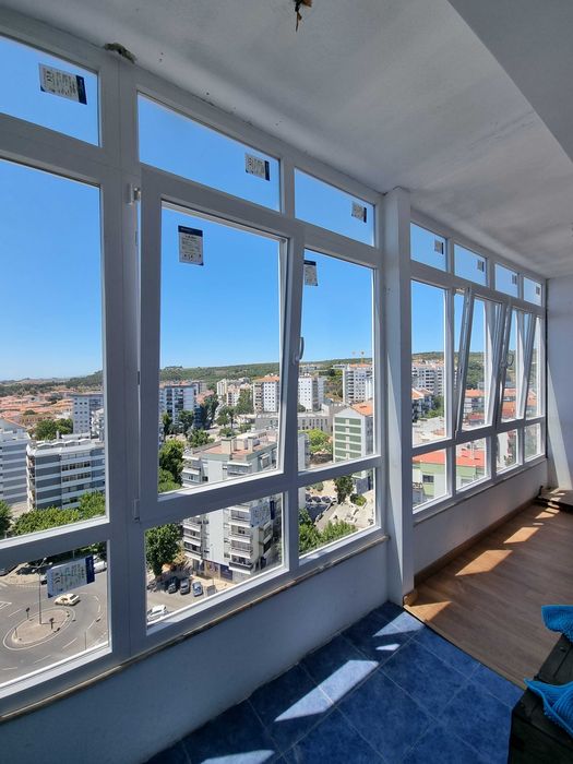 Janelas e portas em PVC, estores, Marquises, portadas em alumínio Algés ...