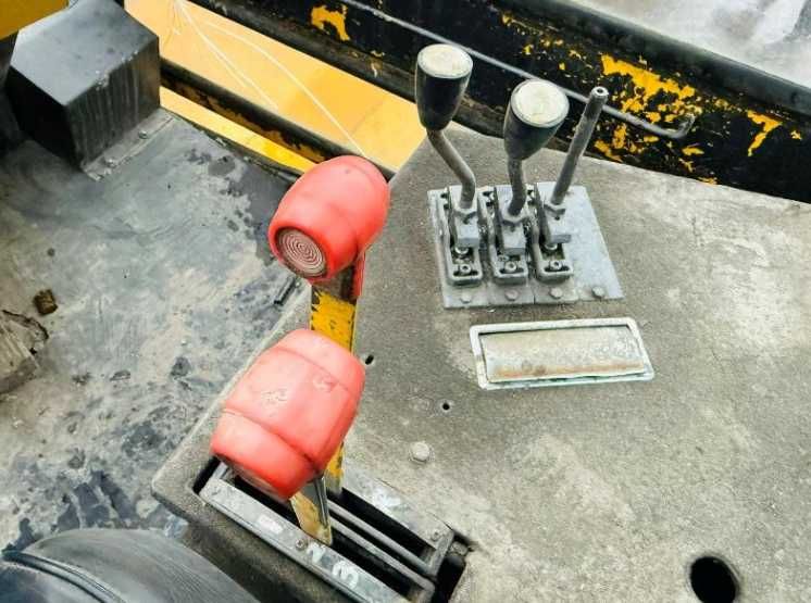 Вилочний погрузчик DCH DOH навантажувач 12 ТОН, 4,4 М