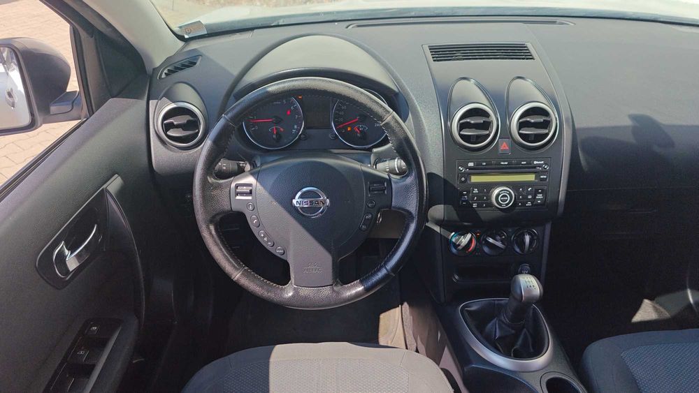 Nissan Qashqai Lift 1.6 benzyna 117KM Bezwypadkowy Stan BDB