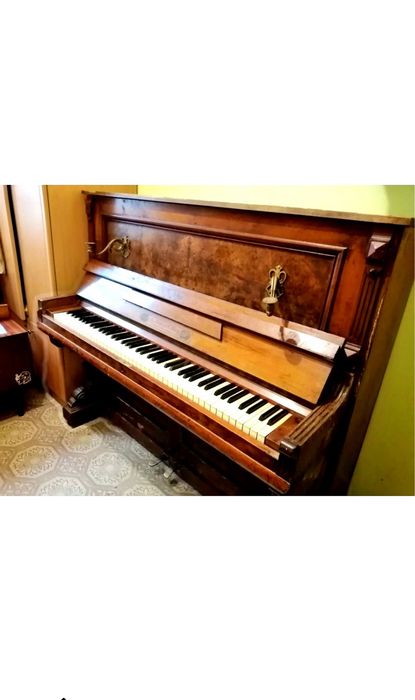 "Антикварне піаніно 1890 р. А. Schuch & Co. (робоче)"