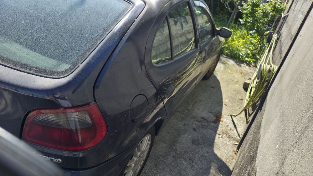 Renault Megane 1.9dti (98cv)