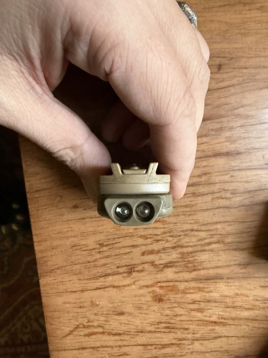 Фонарик тактический