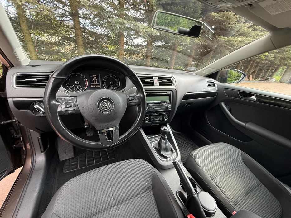 Sprzedam VW Jetta 2011r. 1.2 TSI Salon Polska