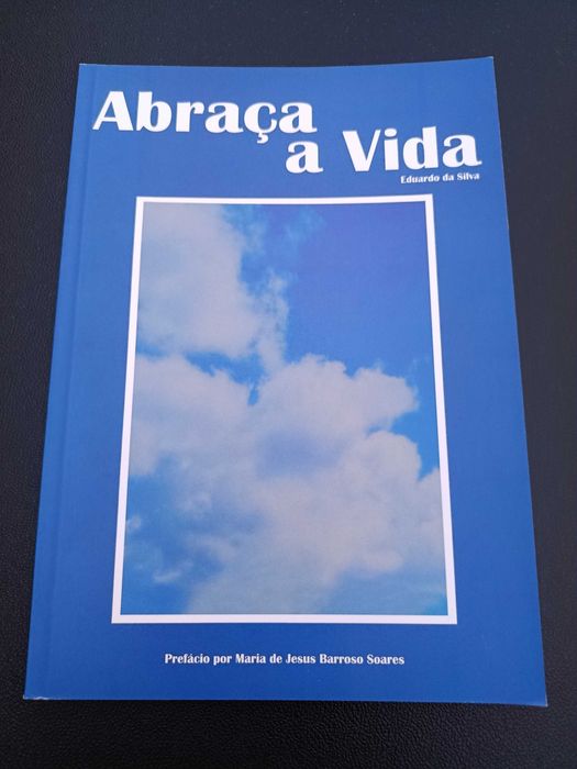 Livro "Abraça a Vida", de Eduardo da Silva